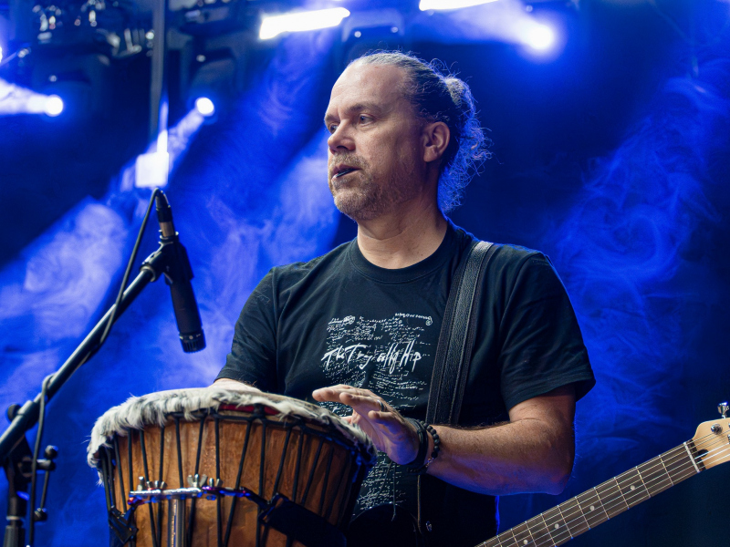 Joueur-de-tam-tam